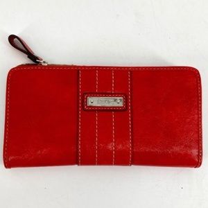 Bright red slim Relic wallet / billfold leather